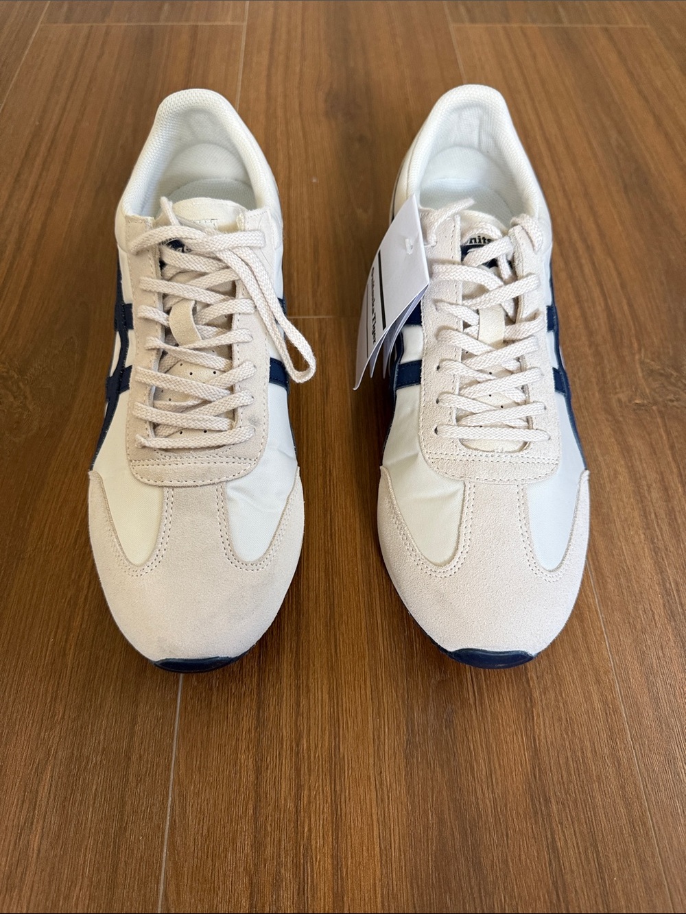 Onitsuka Tiger by Asics Men’s Cream & Navy Retro Sneaker - Picture 10 of 10